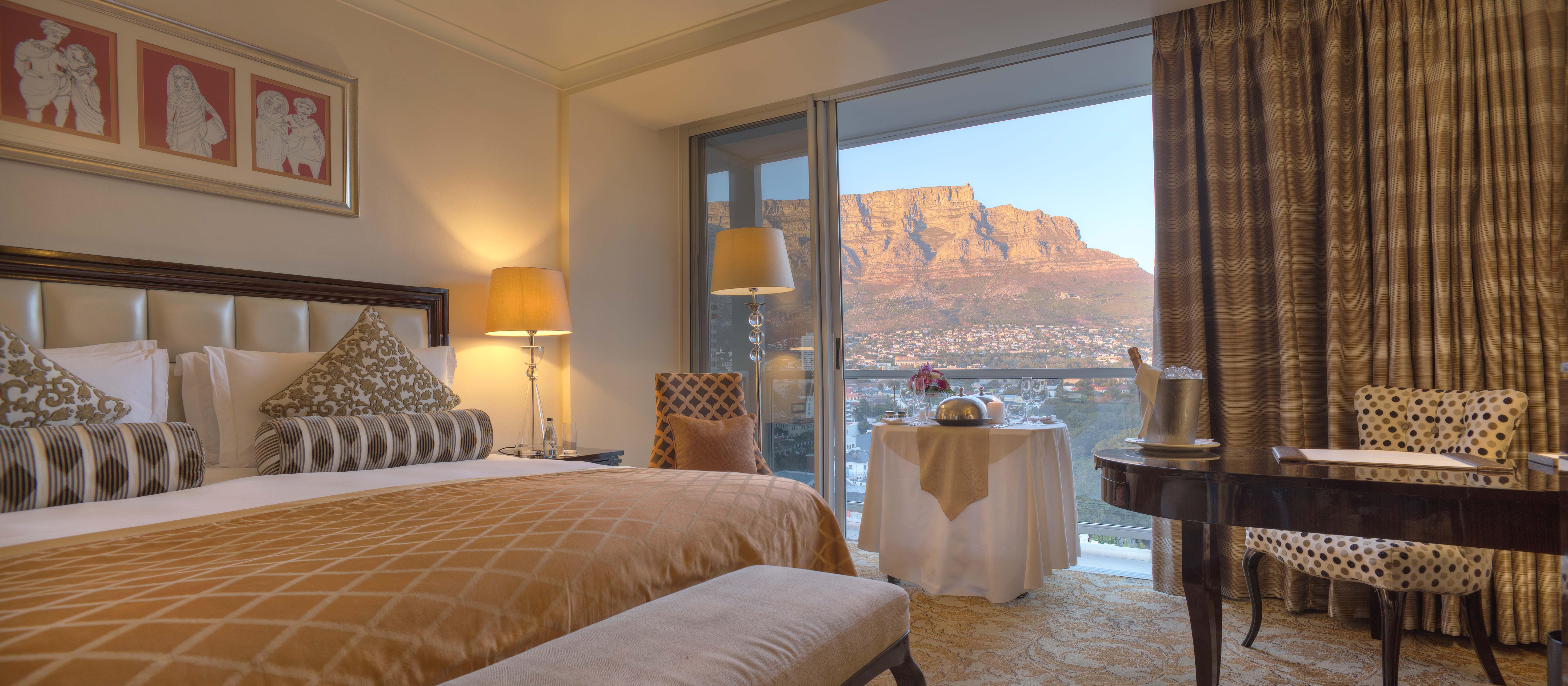 فندق تاج كيب تاون المظهر الخارجي الصورة A room at the Taj Mahal Palace