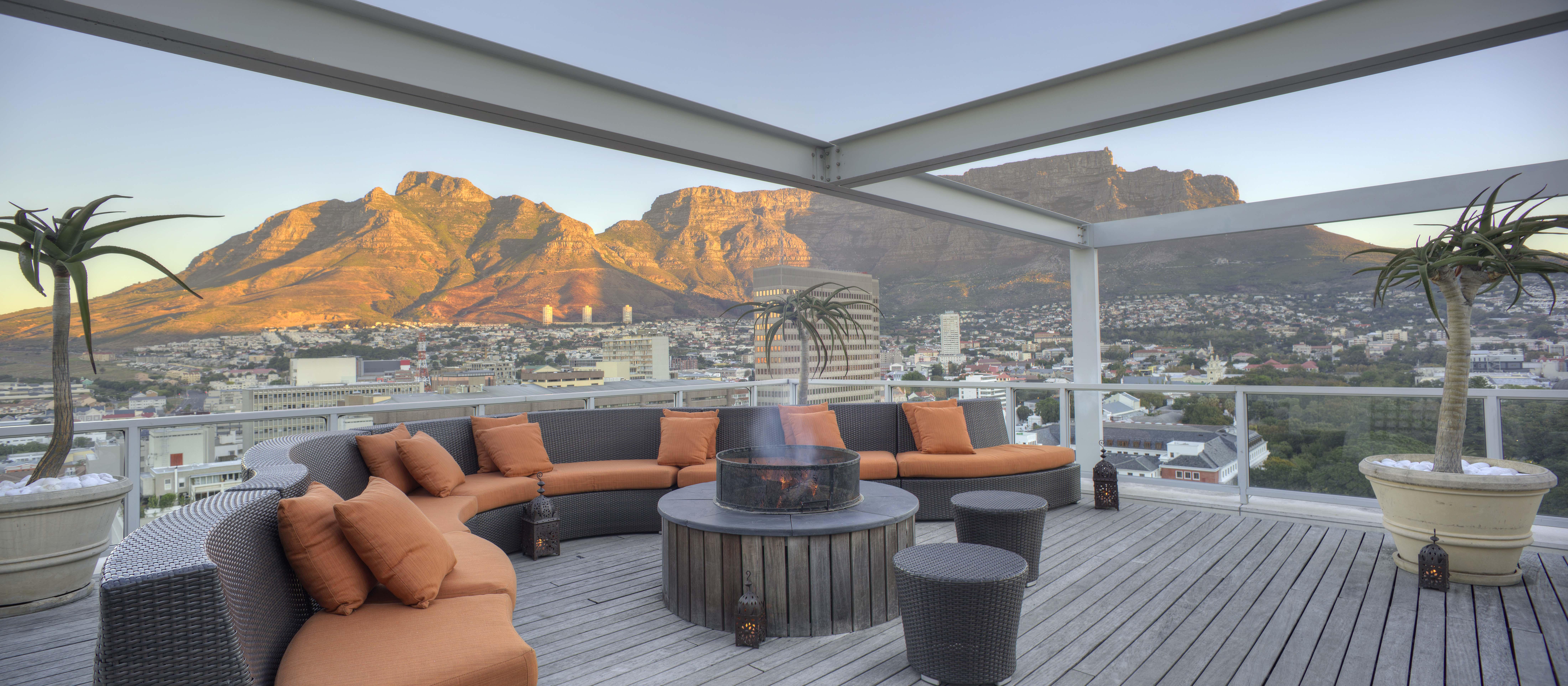 فندق تاج كيب تاون المظهر الخارجي الصورة The Cape Town Sky Bar