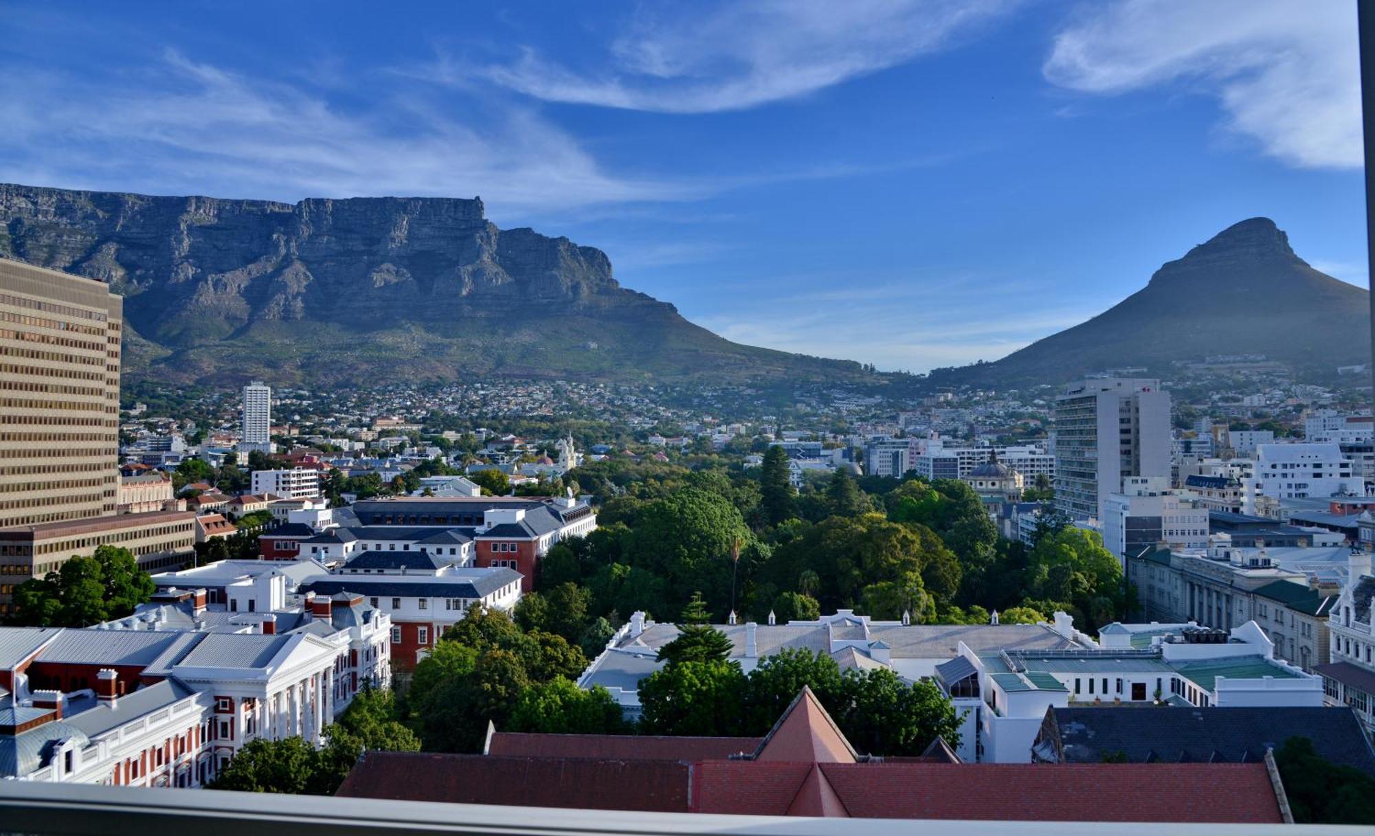 فندق تاج كيب تاون المظهر الخارجي الصورة Table Mountain